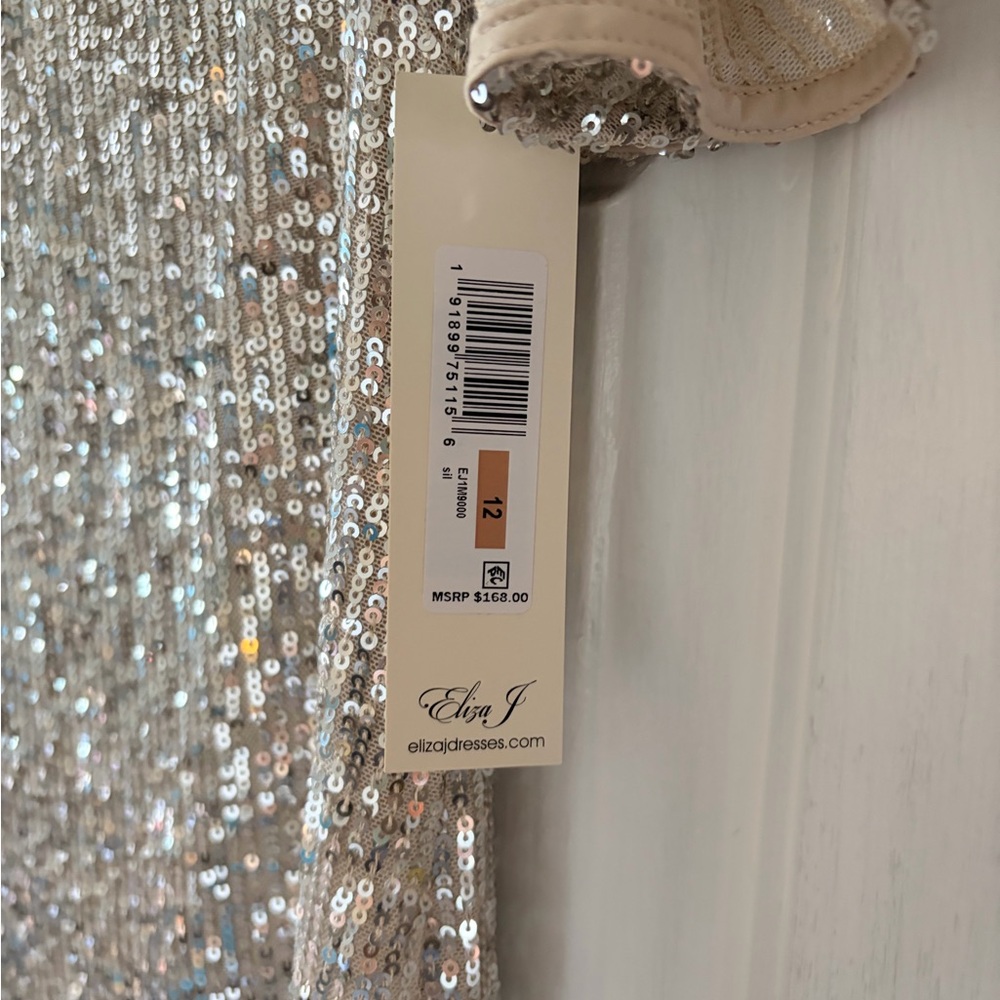 Eliza J Silver Sequin Flutter Sleeve Dress - Picture 3 of 7